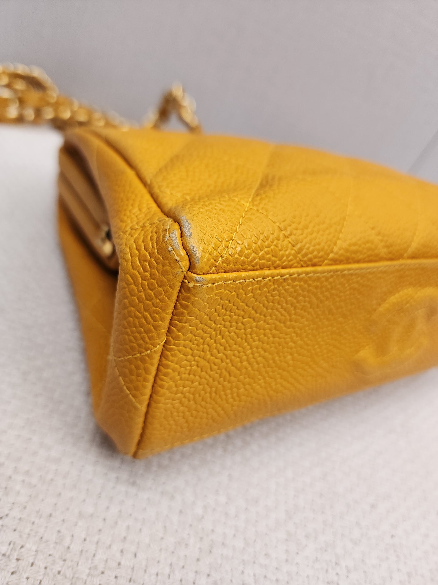 Chanel Orange Caviar Vintage Kisslock Clutch on Chain (GHW)