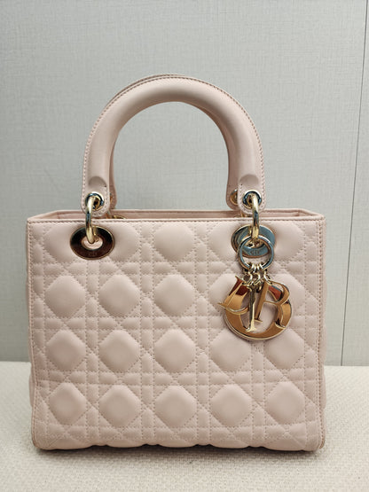 Dior Light Pink Lambskin Medium Lady D (LGHW)