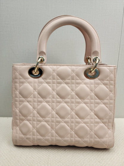 Dior Light Pink Lambskin Medium Lady D (LGHW)