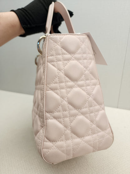 Dior Light Pink Lambskin Medium Lady D (LGHW)