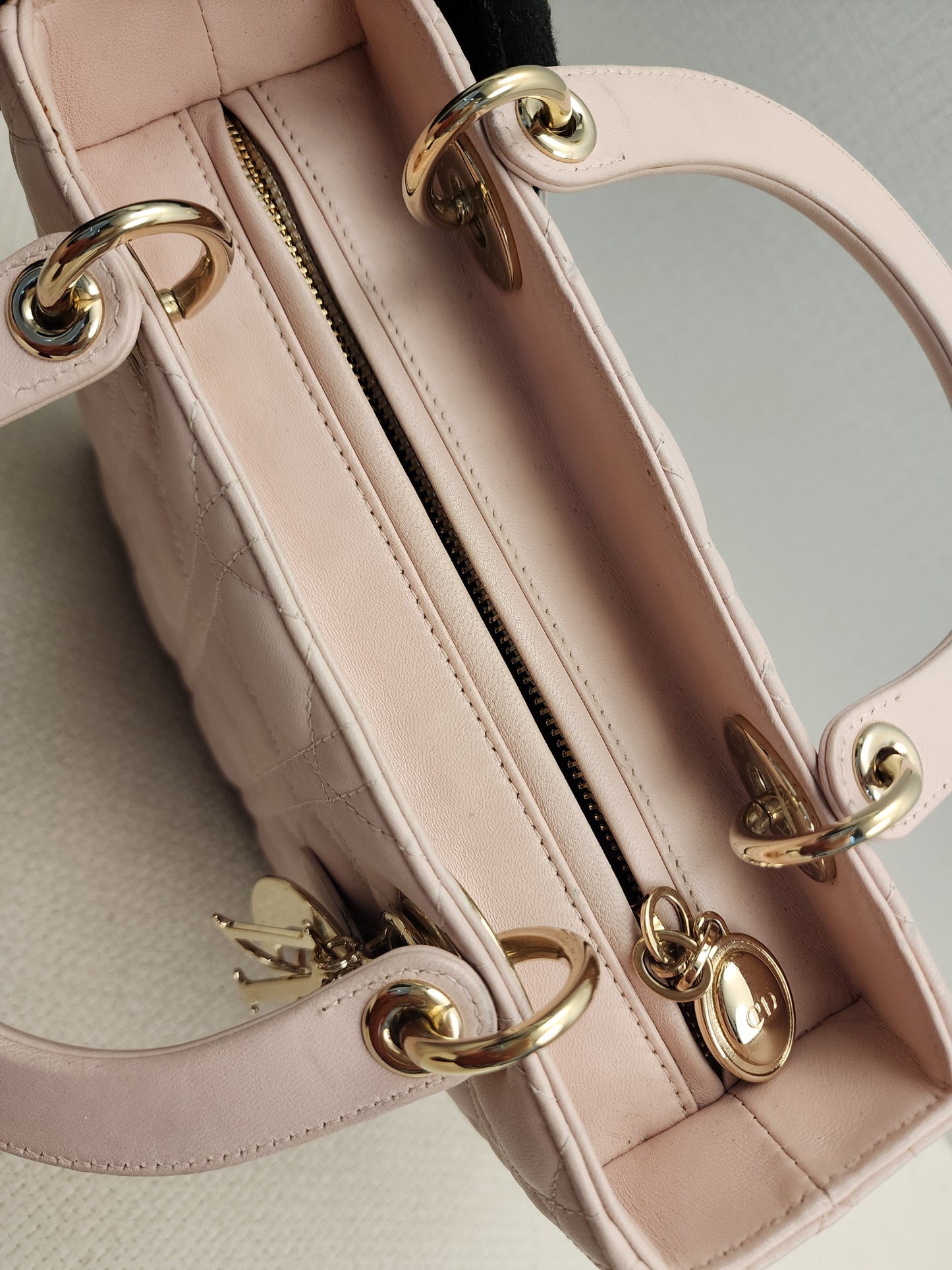Dior Light Pink Lambskin Medium Lady D (LGHW)
