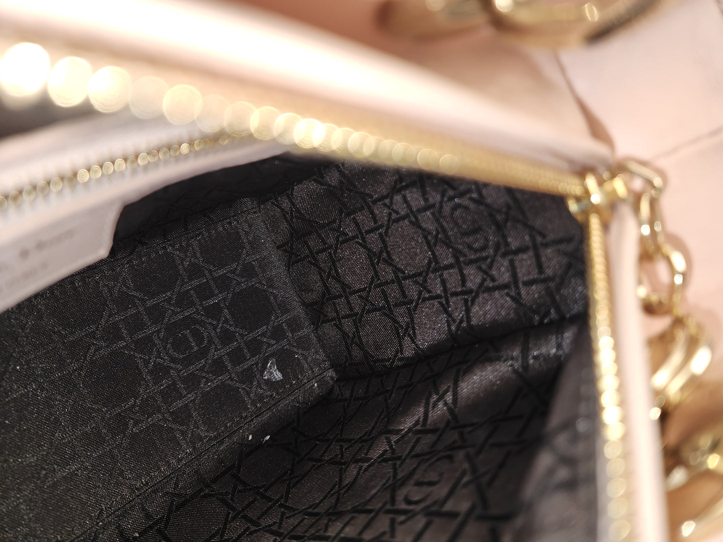 Dior Light Pink Lambskin Medium Lady D (LGHW)