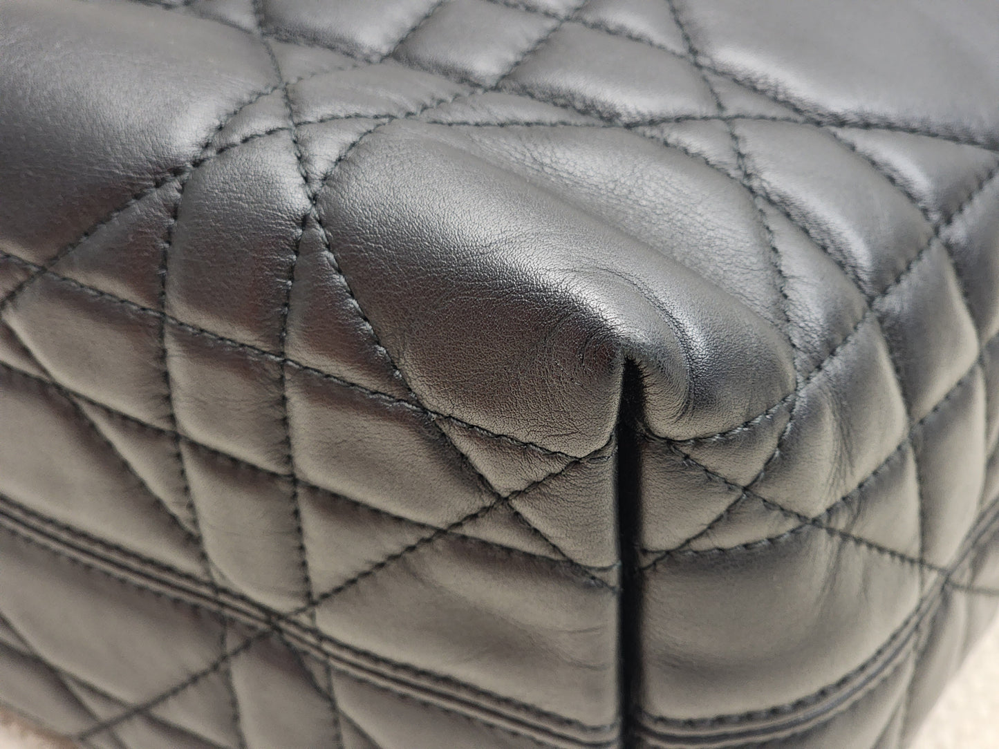 Dior Black Calfskin Small Toujours Vertical Tote Bag (LGHW)