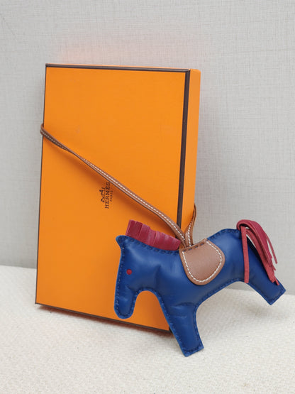 Hermes Bleu de Malte / Rubis / Fauve Rodeo MM