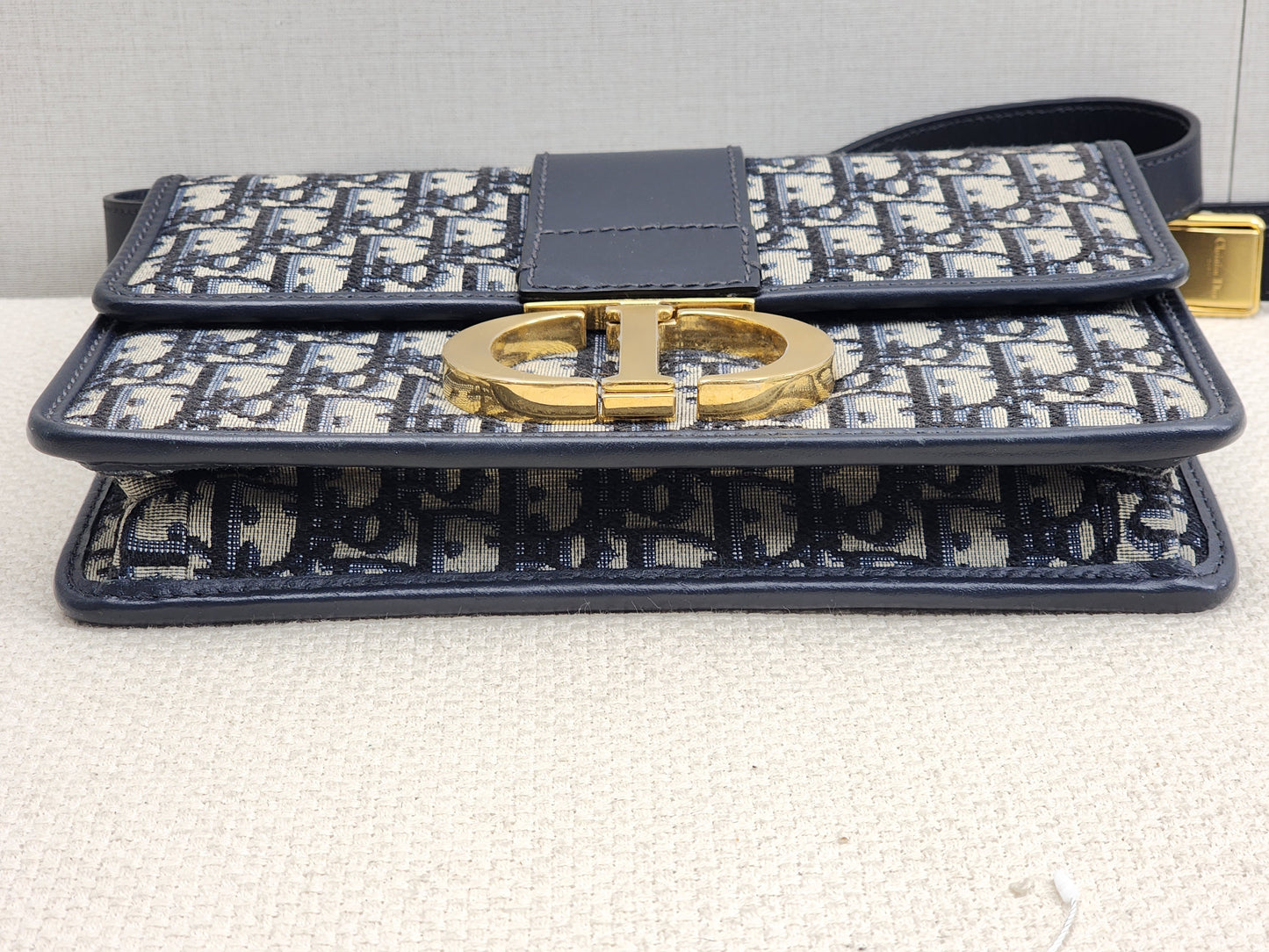 Dior Navy Oblique 30 Montaigne Bag (GHW)