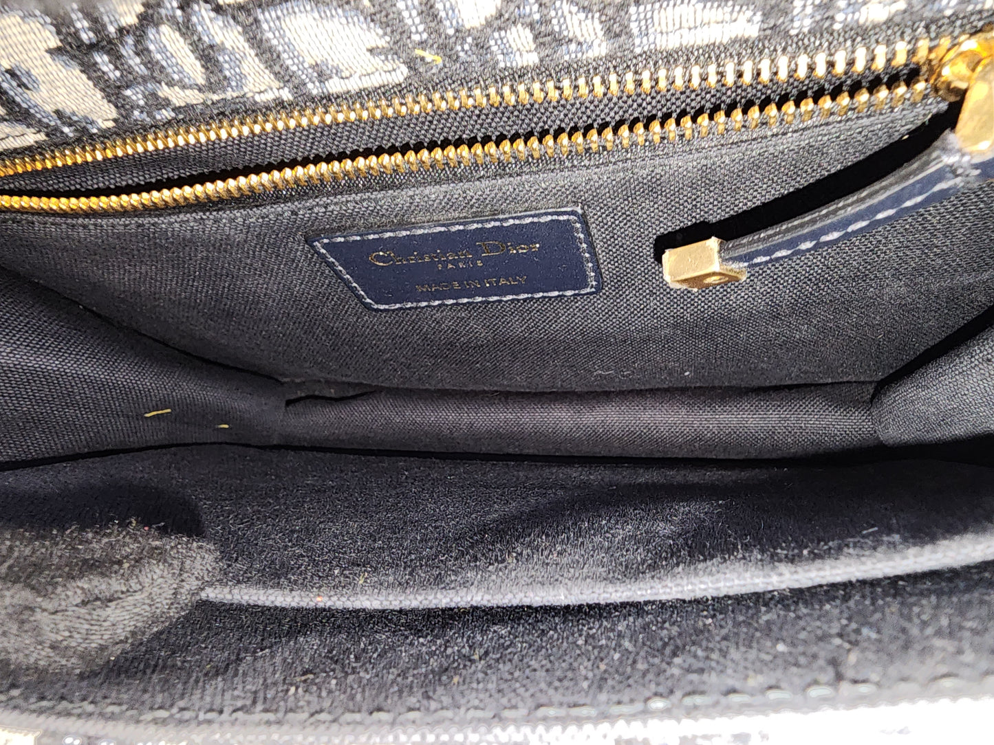 Dior Navy Oblique 30 Montaigne Bag (GHW)
