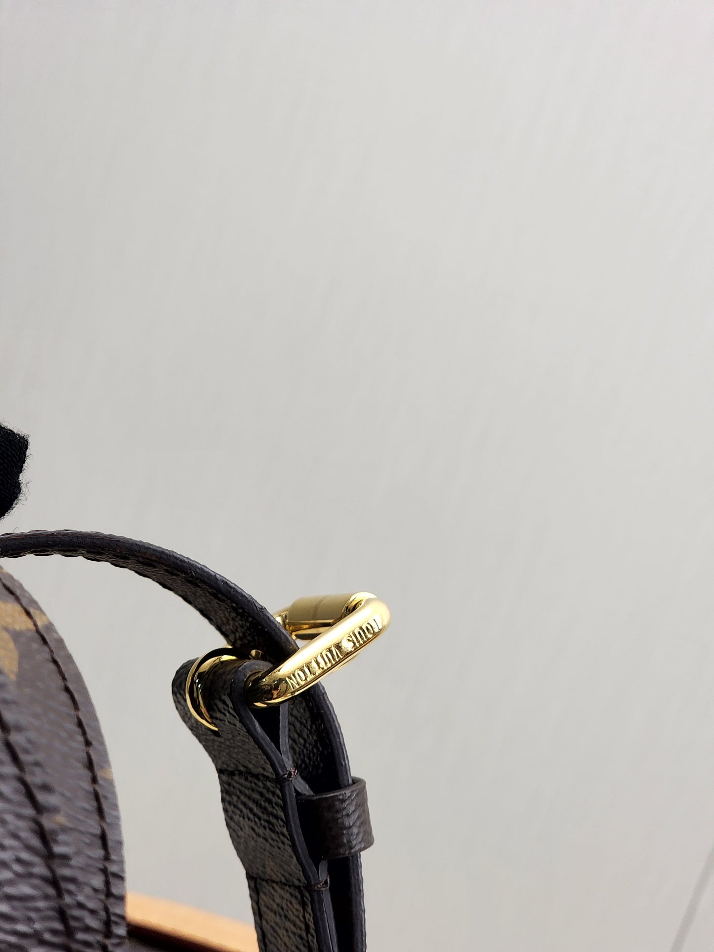 LV Monogram Metis