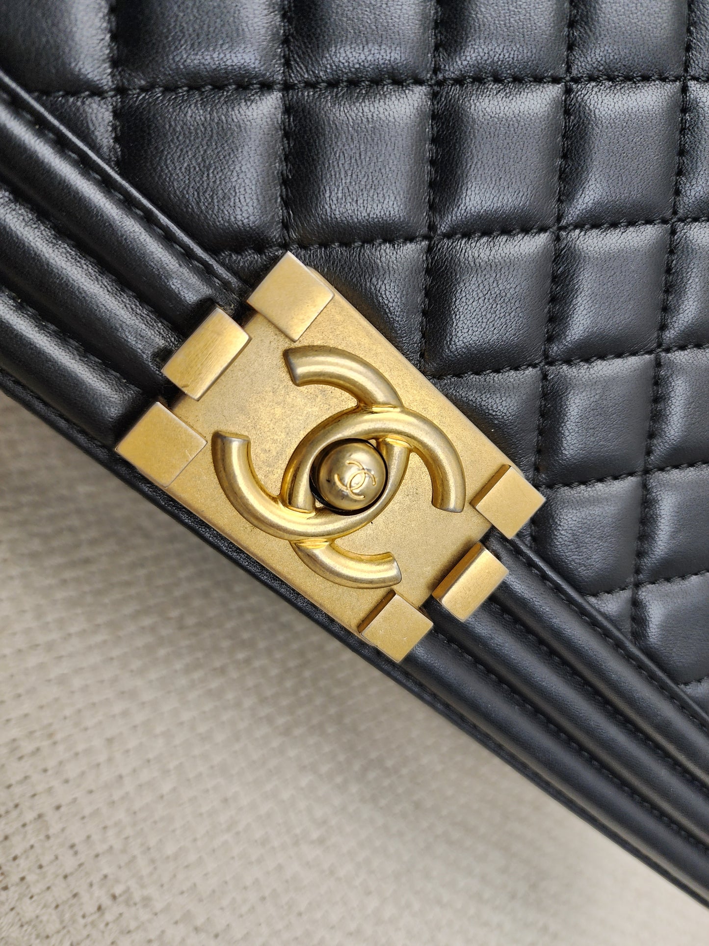 Chanel Black Lambskin New Medium Boy (GHW)