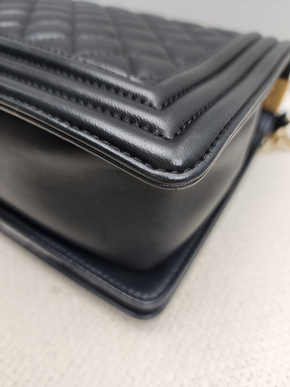 Chanel Black Lambskin New Medium Boy (GHW)