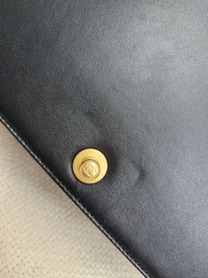 Chanel Black Lambskin New Medium Boy (GHW)