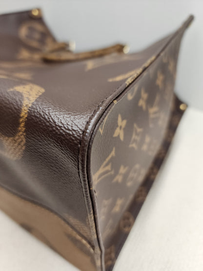 LV Reverse Monogram On The Go GM