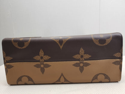 LV Reverse Monogram On The Go GM
