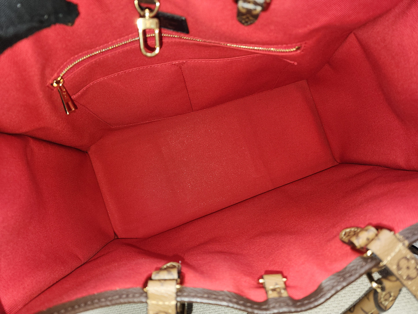 LV Reverse Monogram On The Go GM