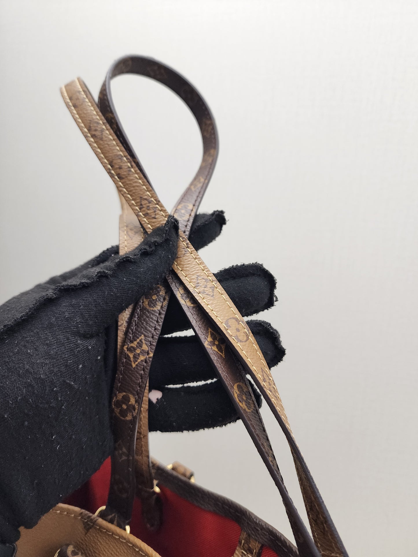 LV Reverse Monogram On The Go GM