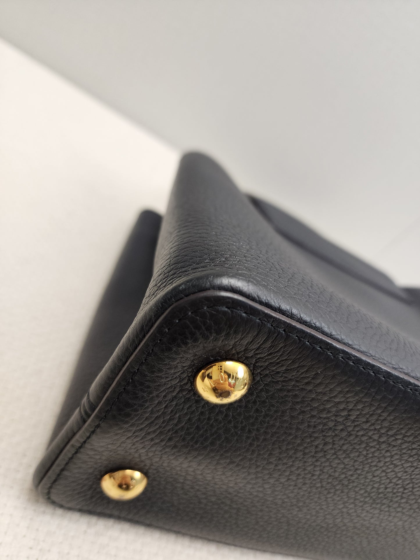 LV Black Taurillon Capucines PM