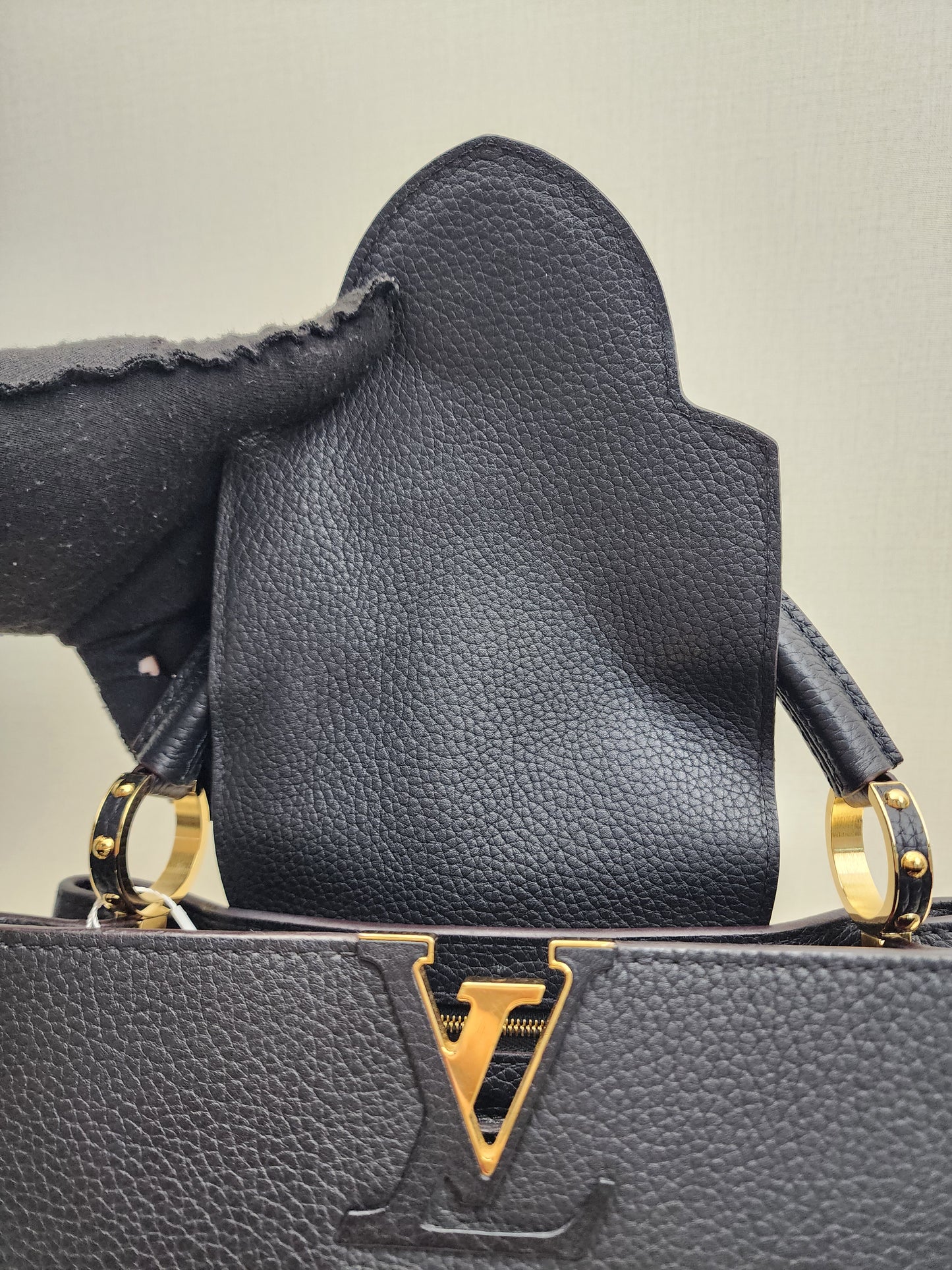 LV Black Taurillon Capucines PM
