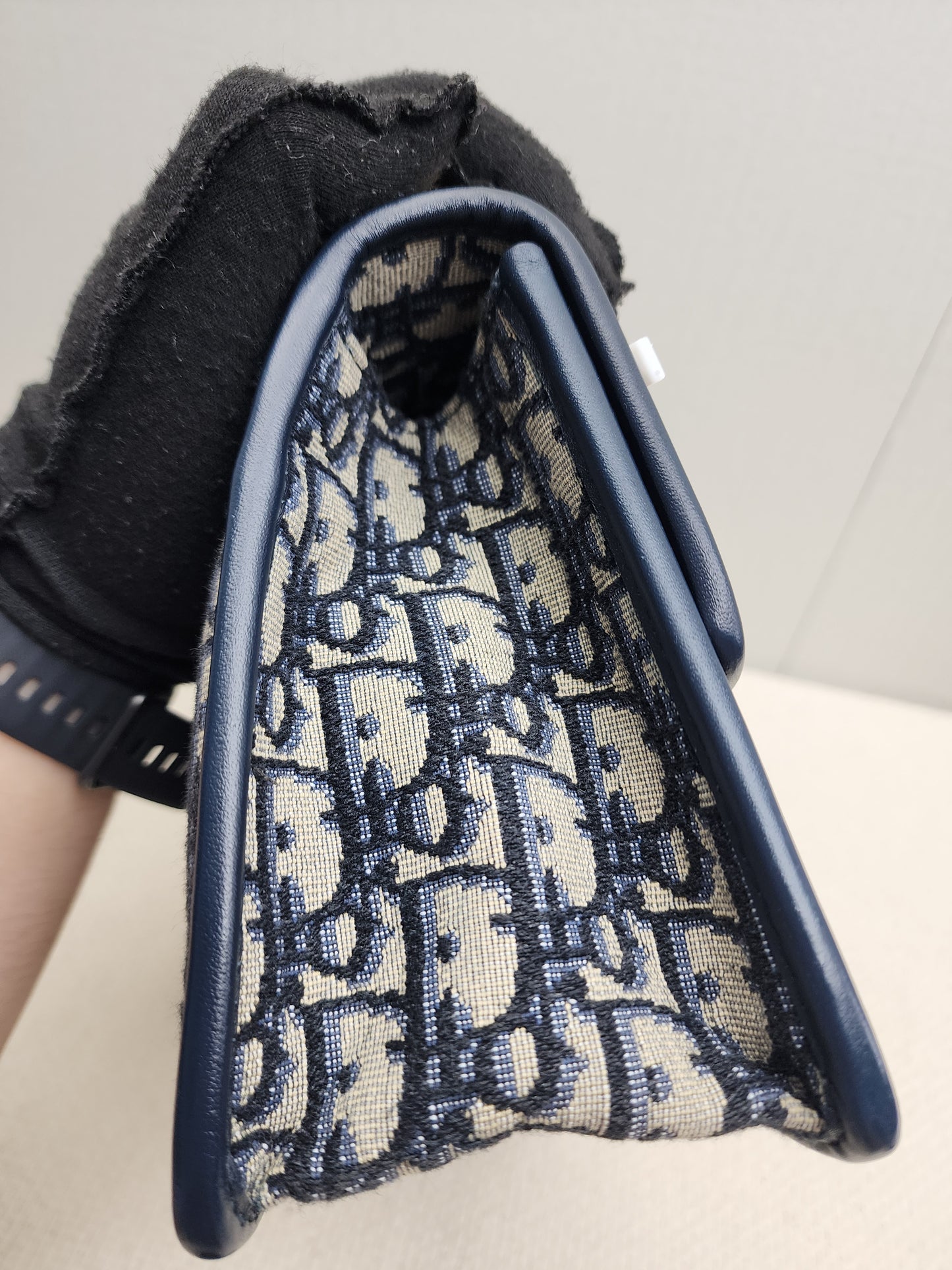 Dior Navy Oblique 30 Montaigne Chain Bag (GHW)