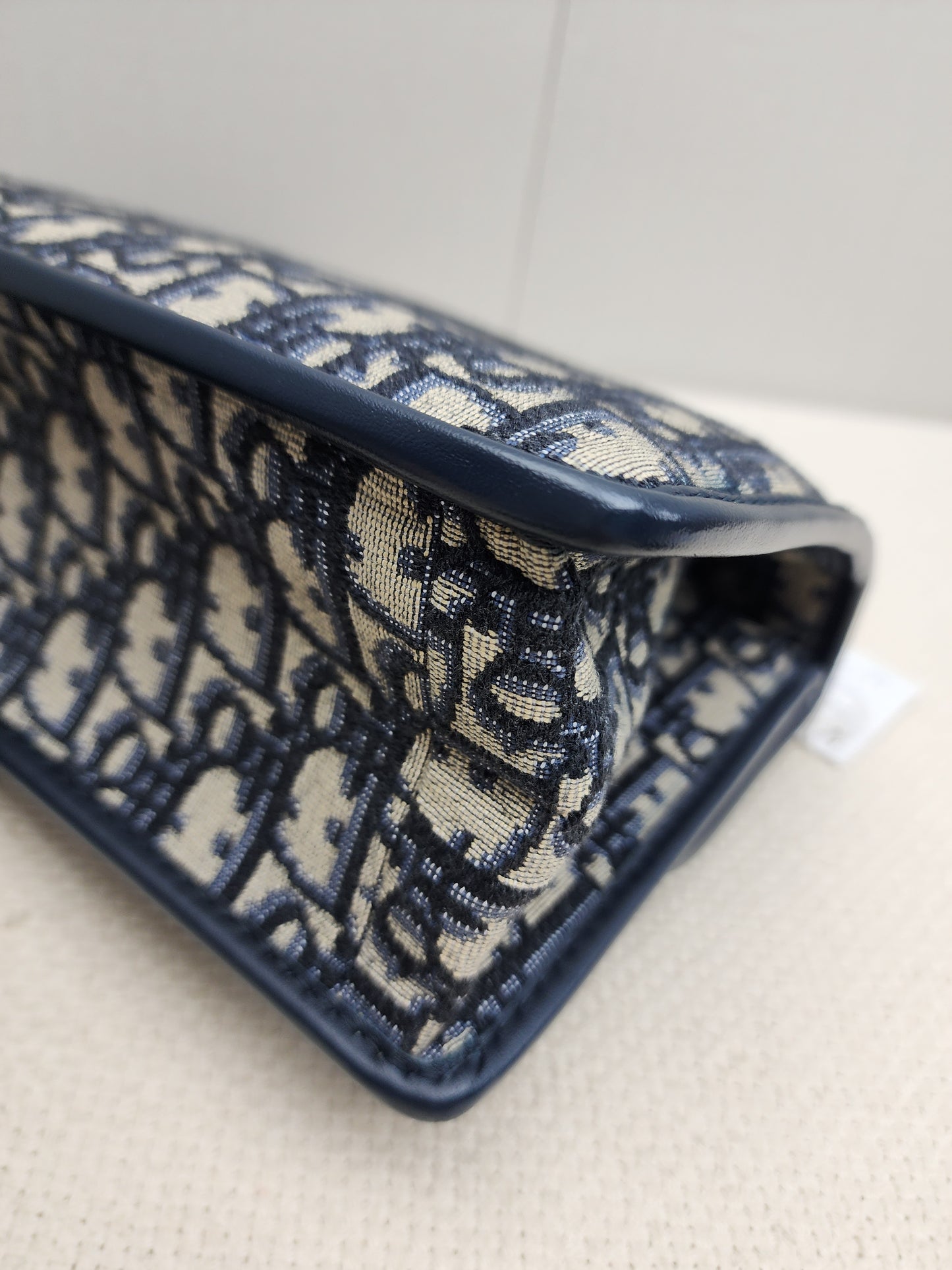 Dior Navy Oblique 30 Montaigne Chain Bag (GHW)