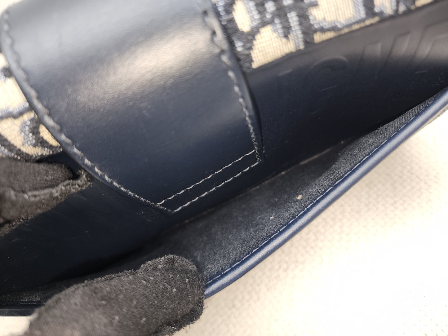 Dior Navy Oblique 30 Montaigne Chain Bag (GHW)