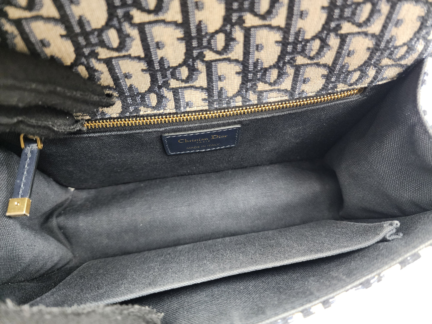 Dior Navy Oblique 30 Montaigne Chain Bag (GHW)