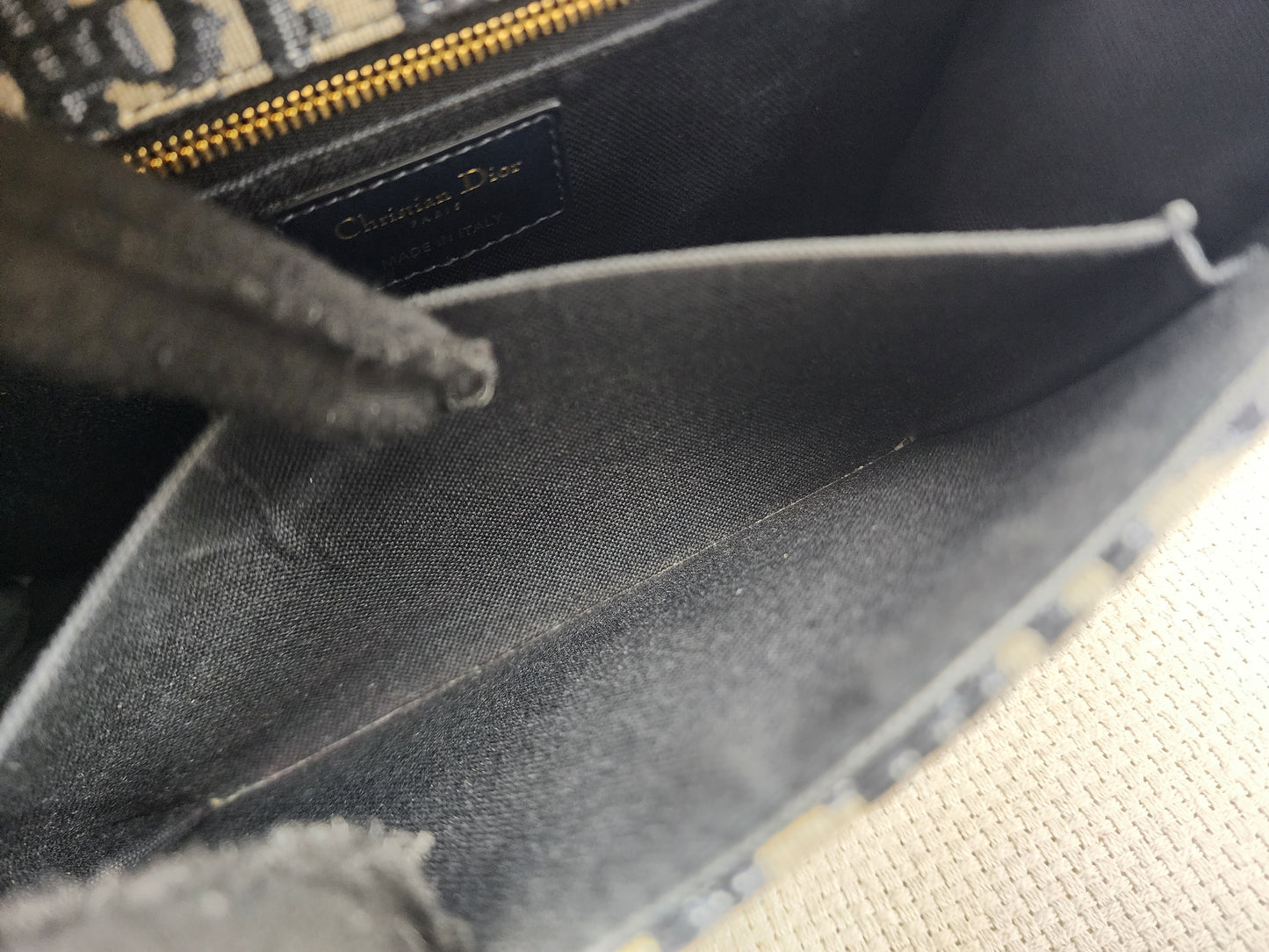 Dior Navy Oblique 30 Montaigne Chain Bag (GHW)