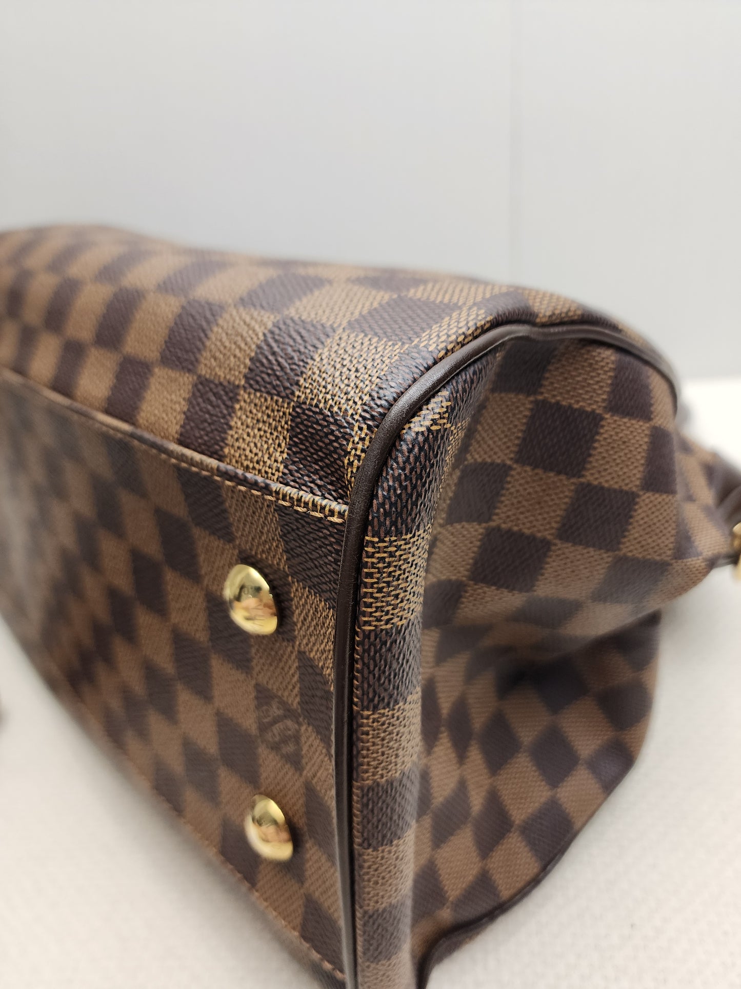 LV Damier Ebene Trevi GM