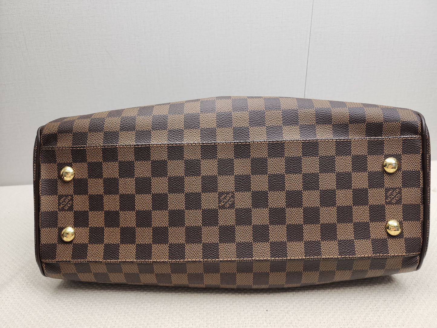LV Damier Ebene Trevi GM