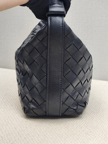 Bottega Veneta Black Calfskin Intrecciato Mini Wallace