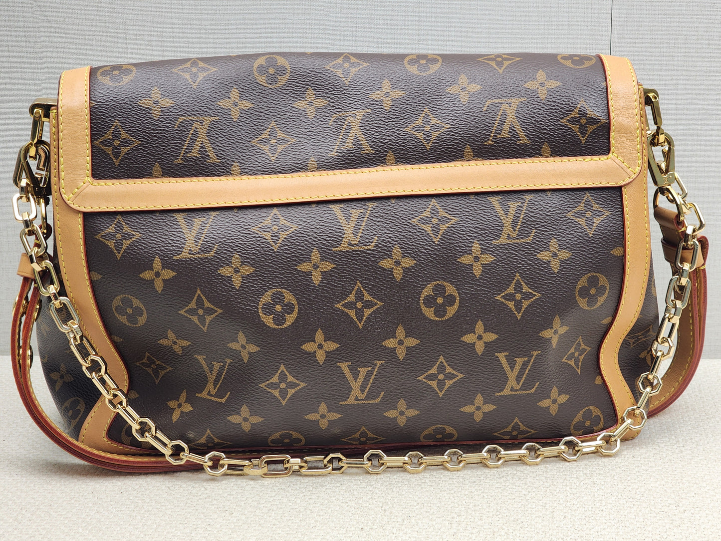 LV Monogram Dauphine Soft GM