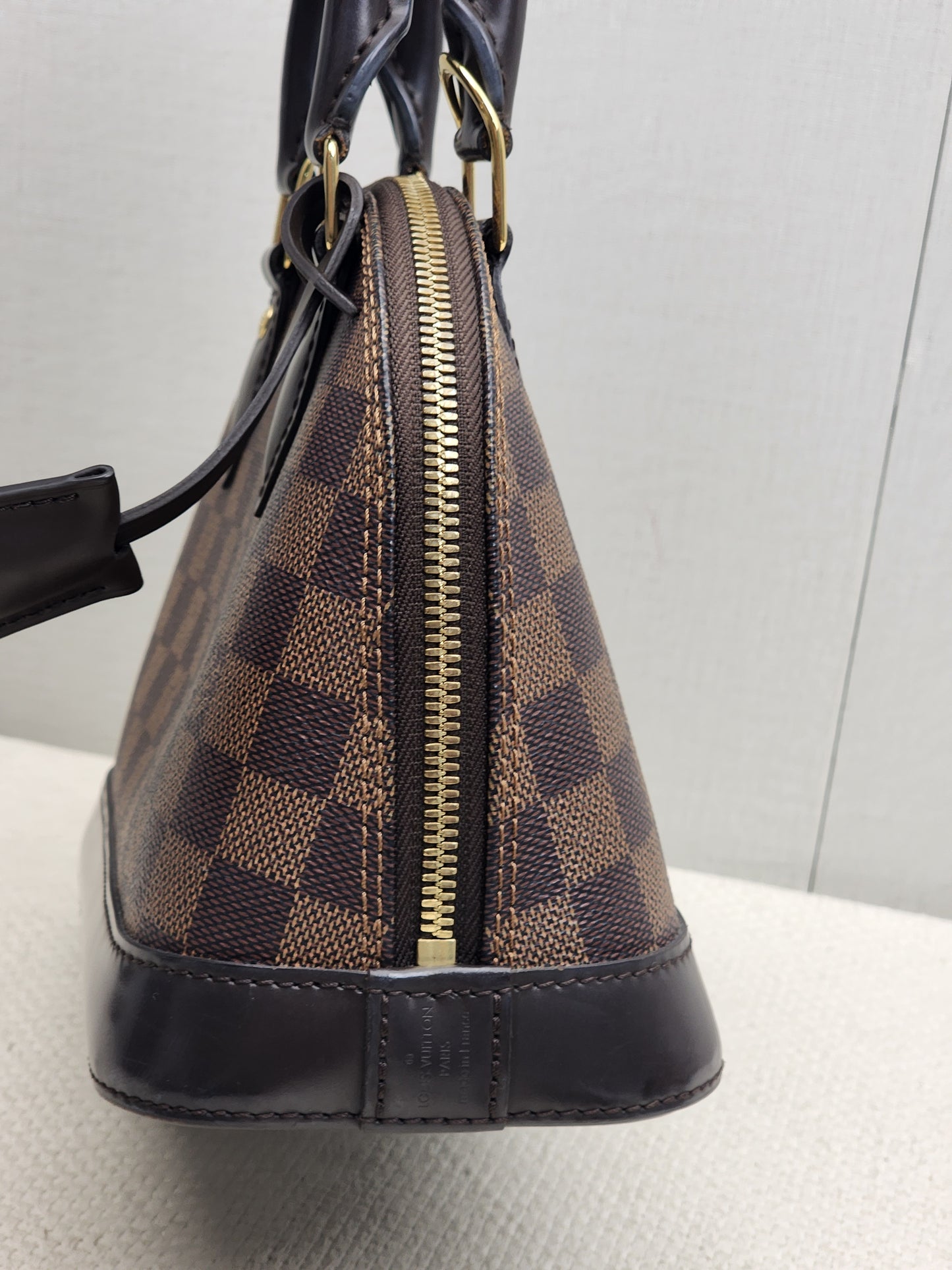 Damier Ebene Alma BB