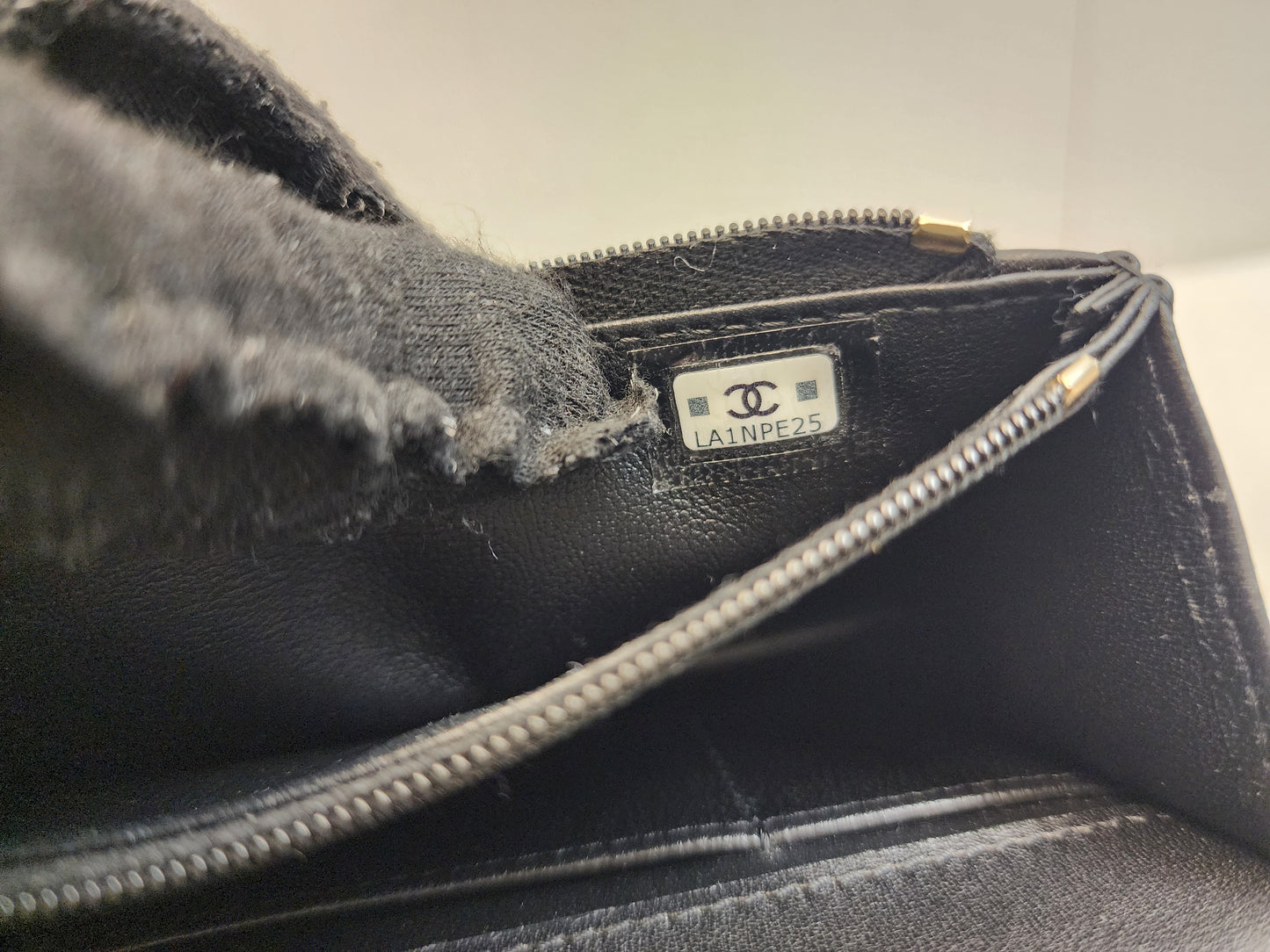 Chanel Black Lambskin Classic Phone Holder with Chain (LGHW)
