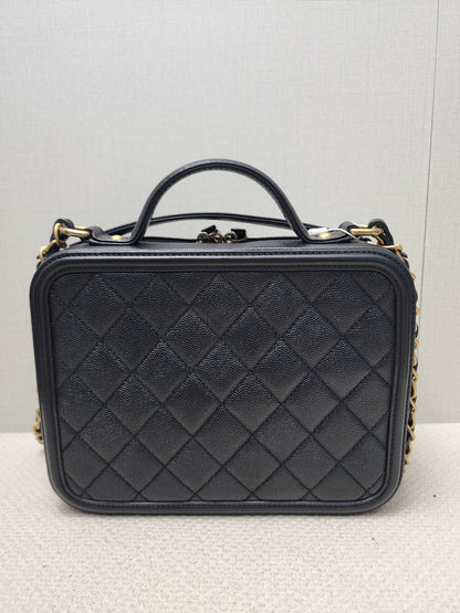 Chanel Black Caviar Medium Filigree (GHW)