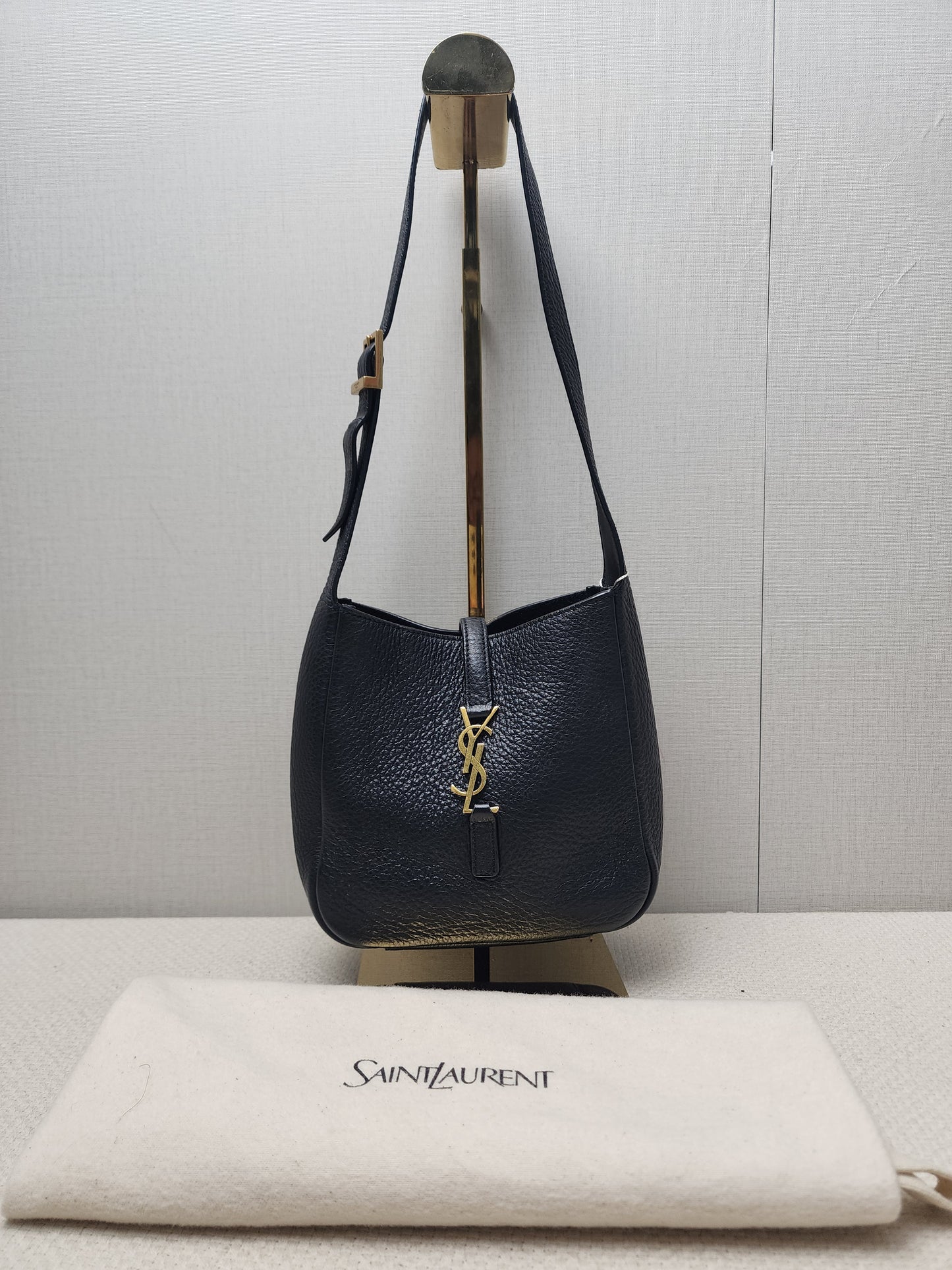 YSL Black Calfskin Baby Le 5 A 7 Hobo (GHW)