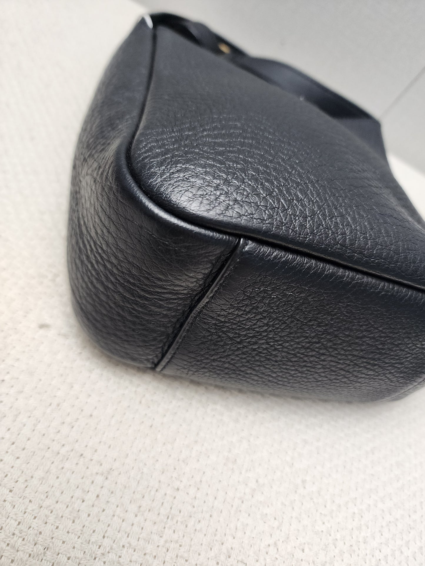 YSL Black Calfskin Baby Le 5 A 7 Hobo (GHW)