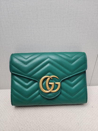Gucci Green Marmont WOC (GHW)
