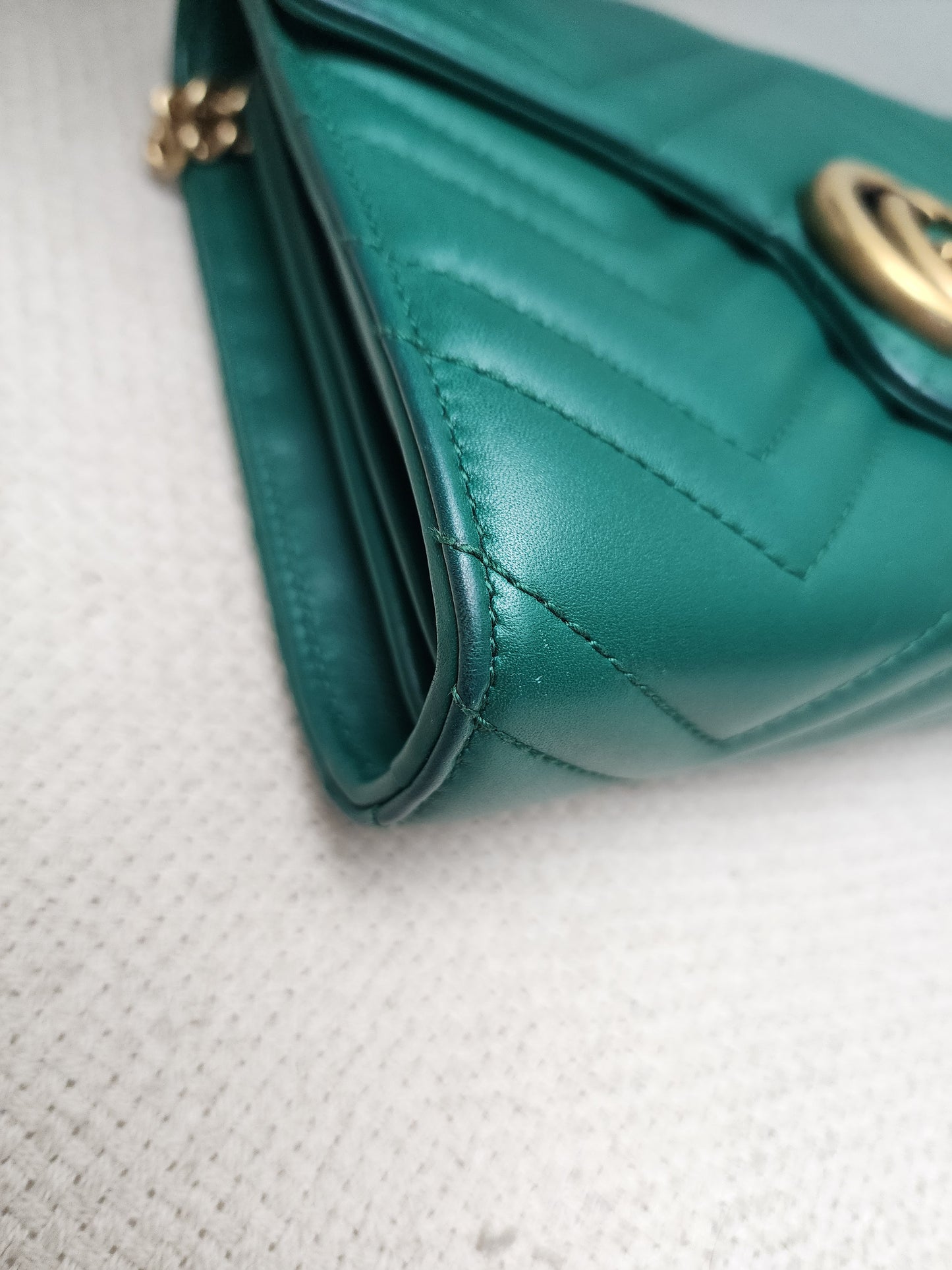Gucci Green Marmont WOC (GHW)