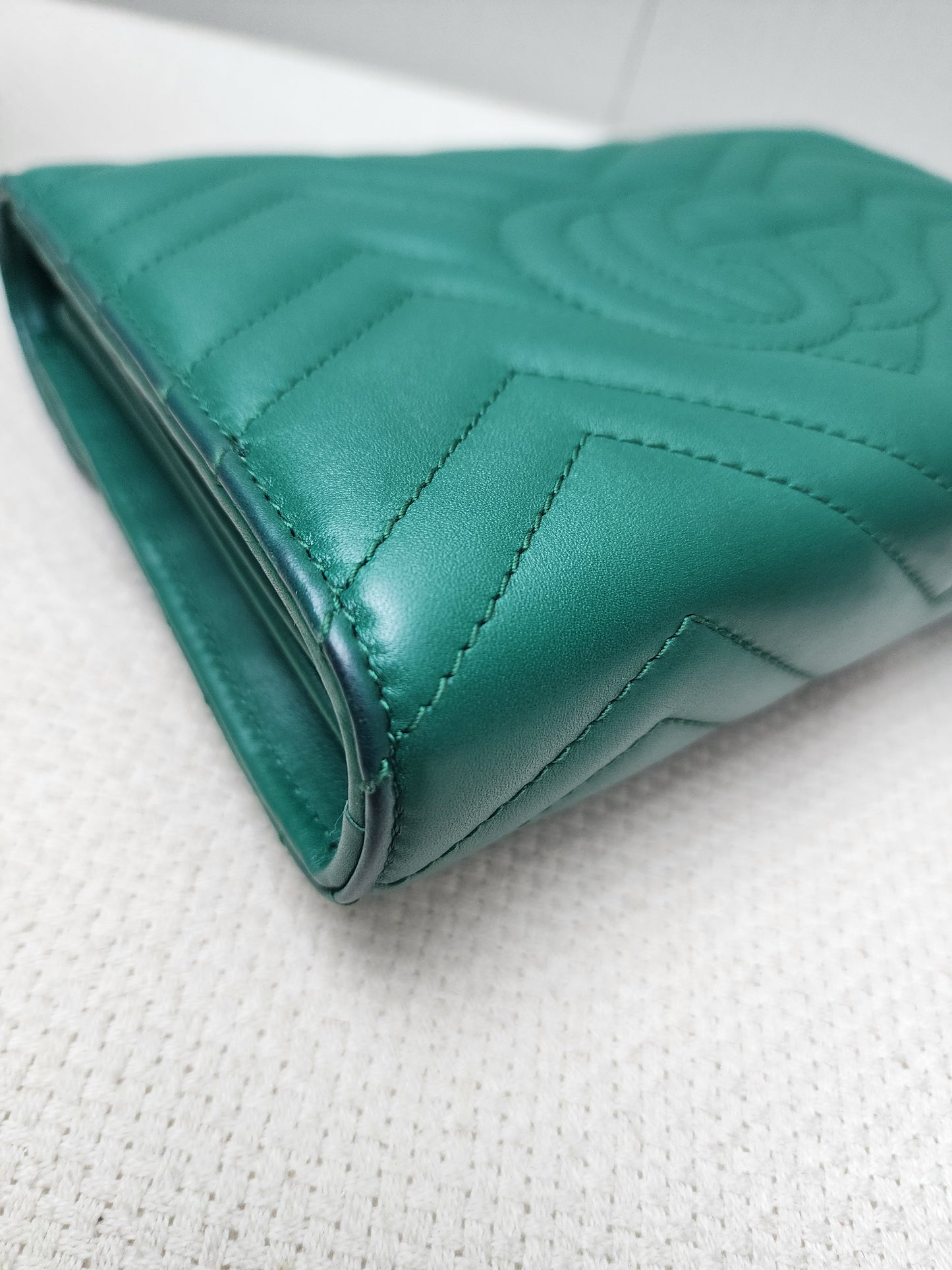 Gucci Green Marmont WOC (GHW)
