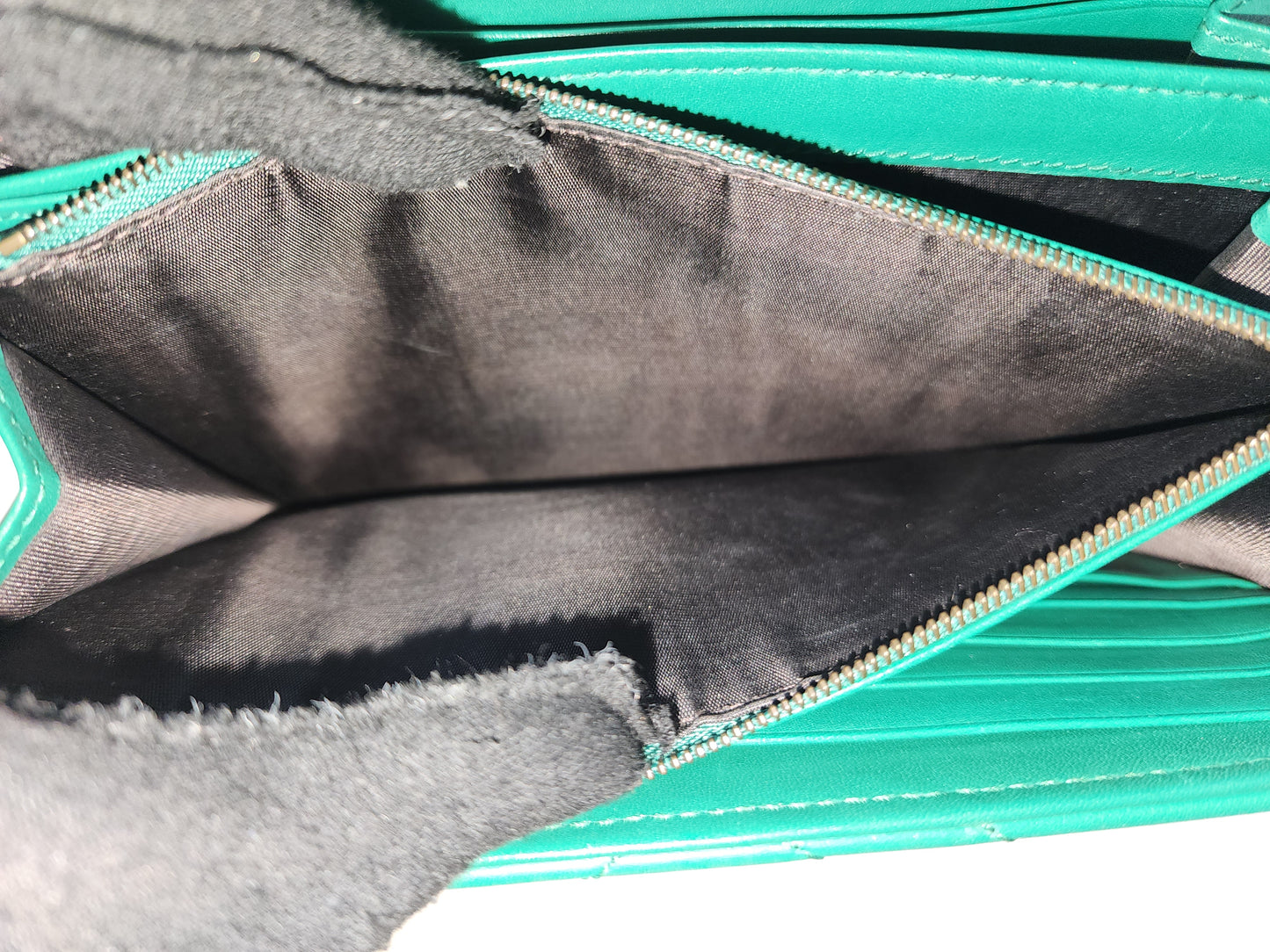 Gucci Green Marmont WOC (GHW)