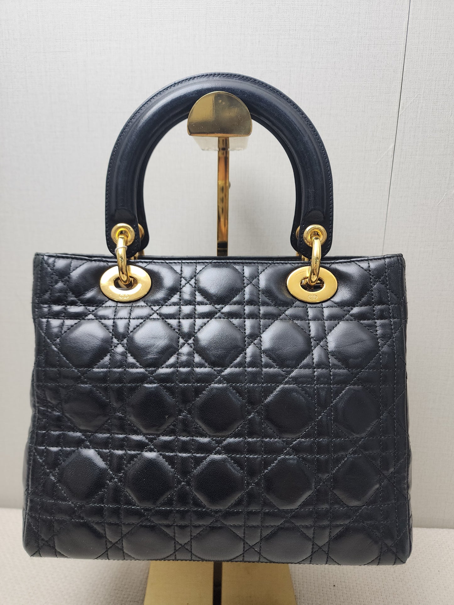 Dior Black Lambskin Vintage Medium Lady Dior (GHW)