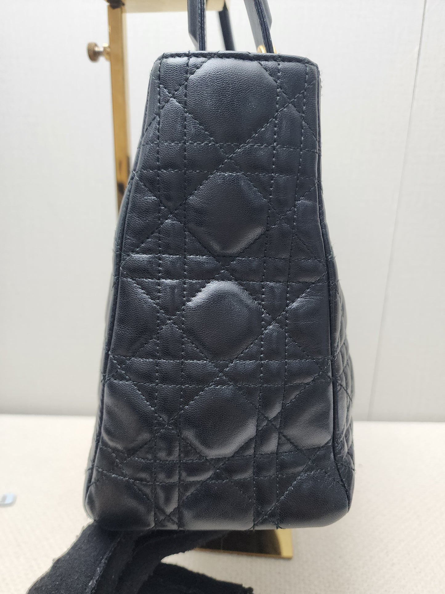 Dior Black Lambskin Vintage Medium Lady Dior (GHW)
