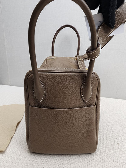 Hermes Etoupe Lindy 26 (GHW)
