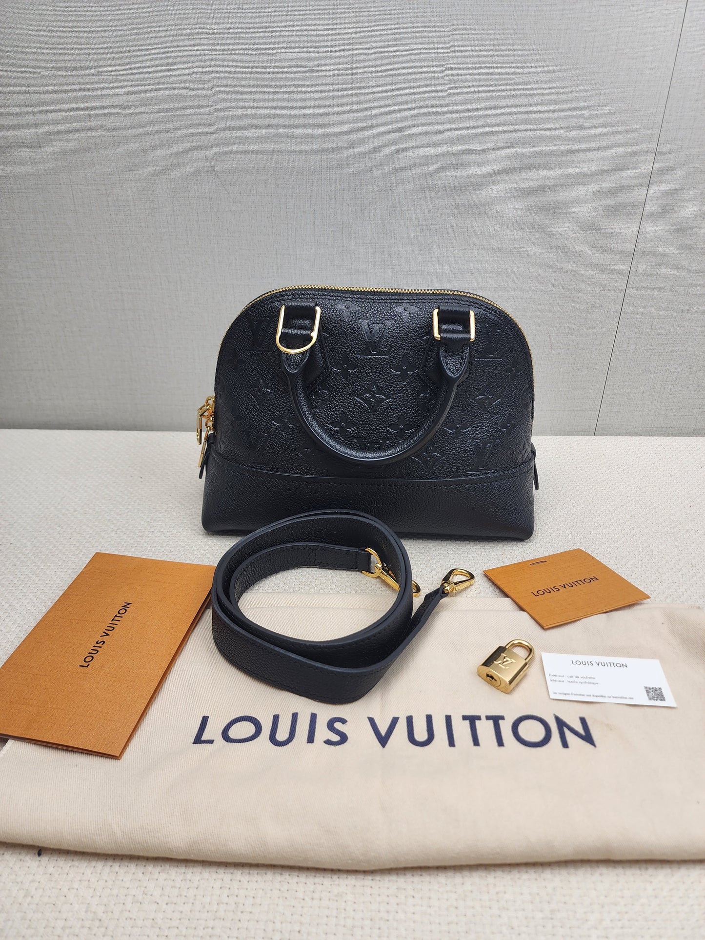 LV Black Empreinte Neo Alma BB
