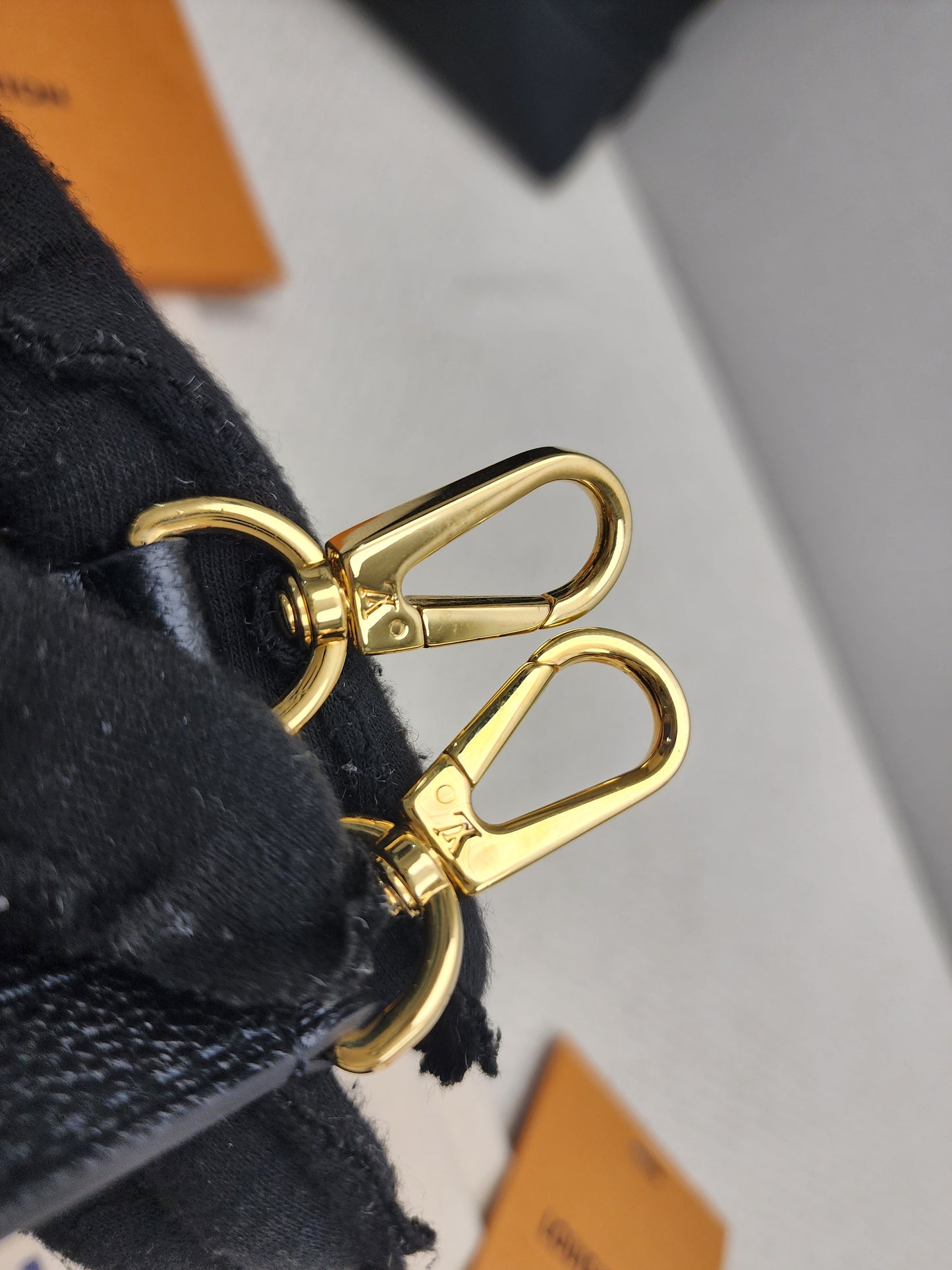 LV Black Empreinte Neo Alma BB