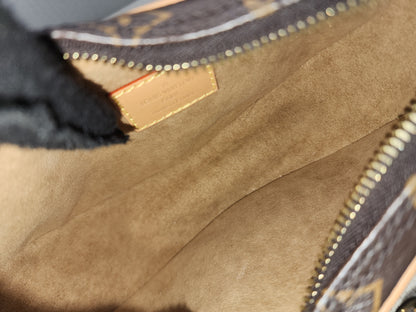 LV Monogram Loop