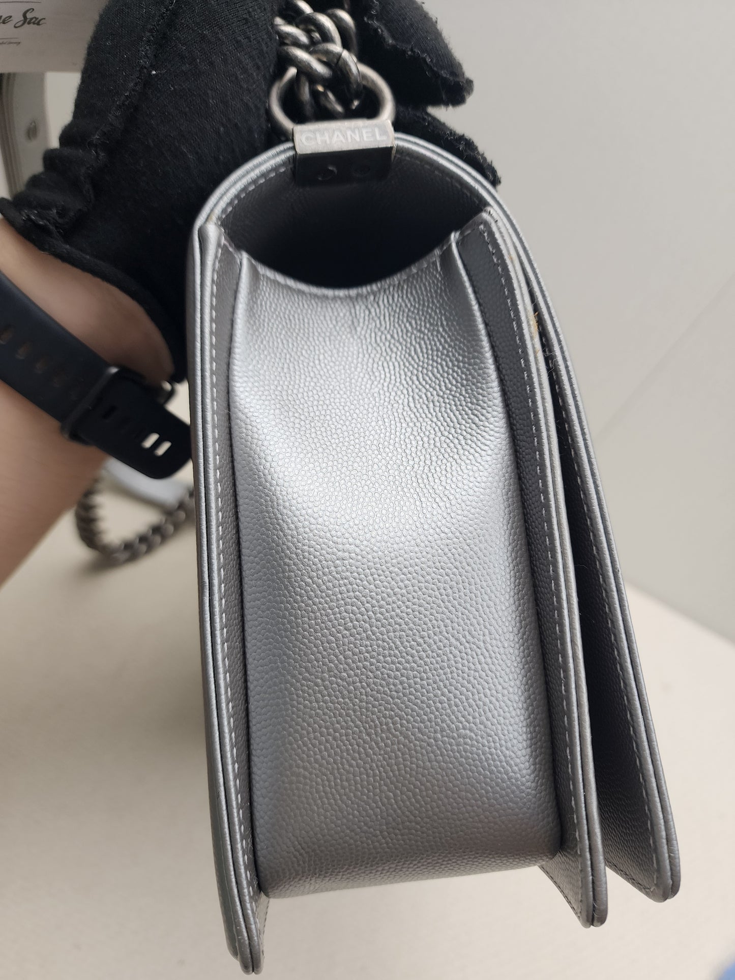 Chanel Metallic Silver Caviar New Medium Boy (RHW)