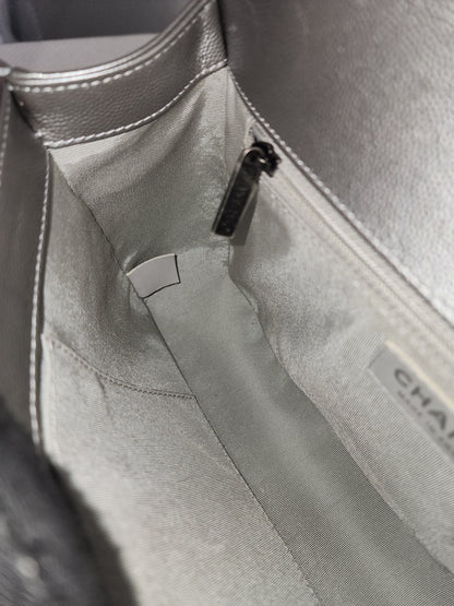 Chanel Metallic Silver Caviar New Medium Boy (RHW)