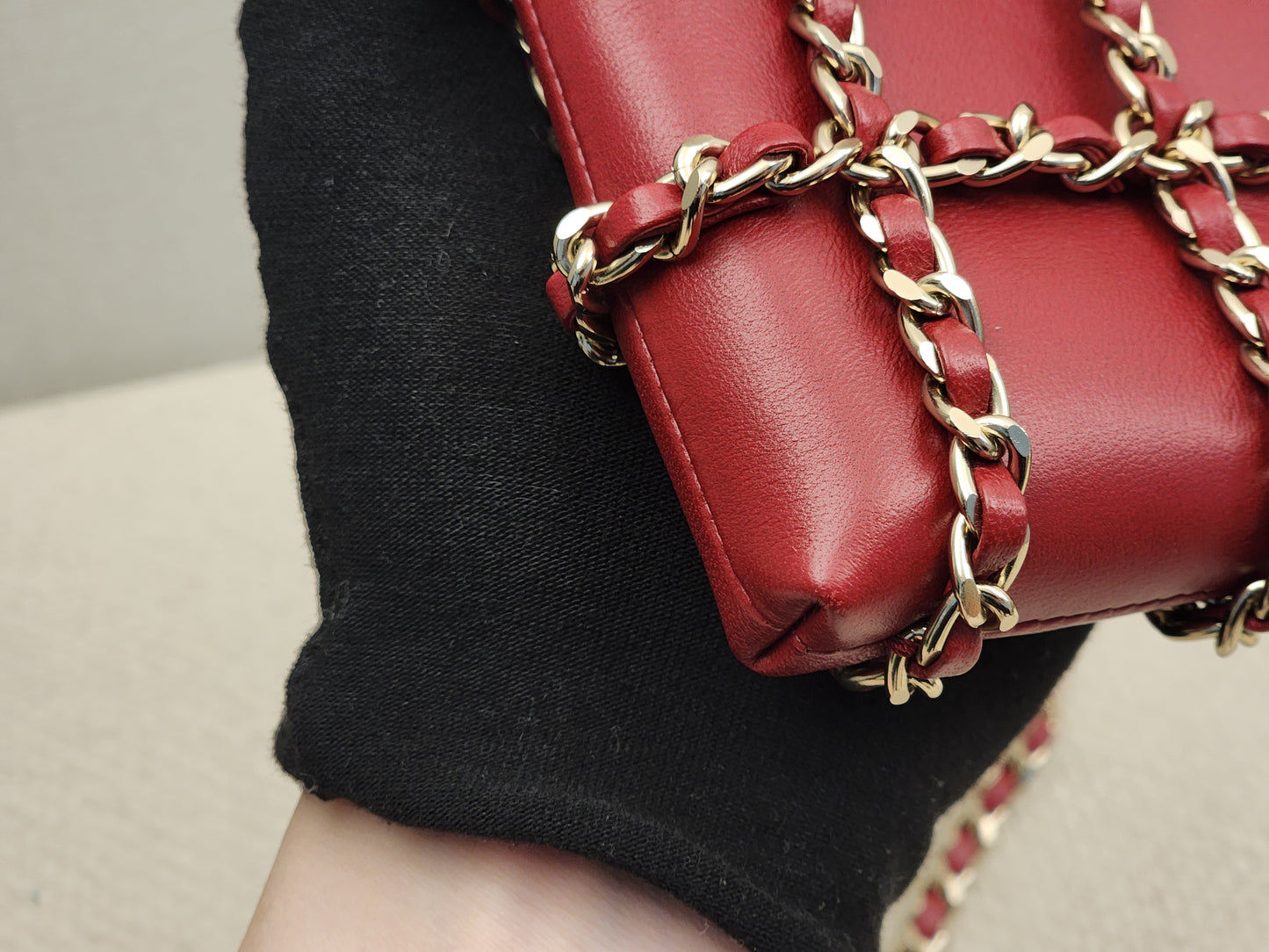 Chanel Red Lambskin Tech Me Out Phone Holder with Chain (LGHW)