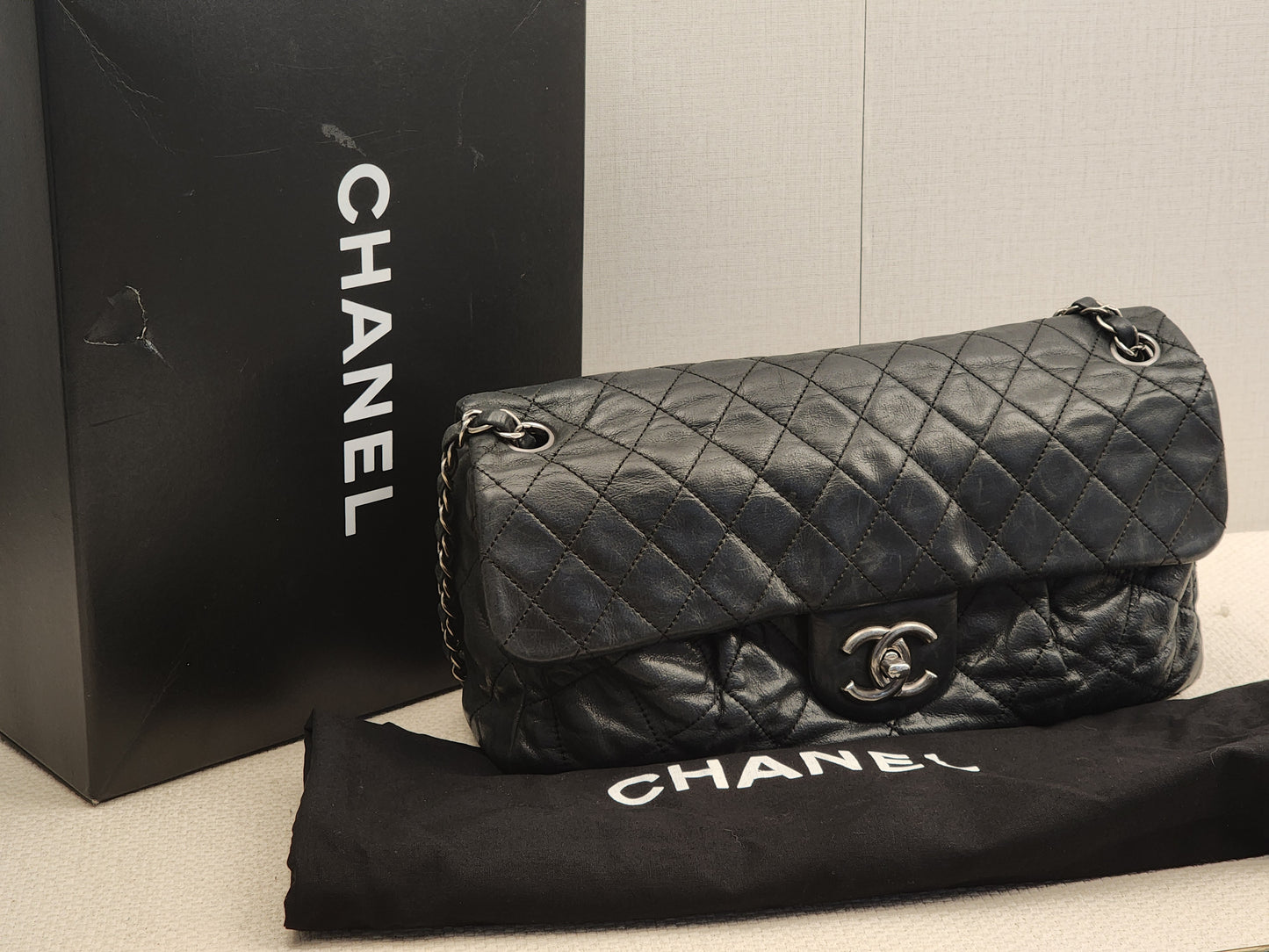 Chanel Black Iridescent Calfskin Coco Pleats Dlap (RHW)