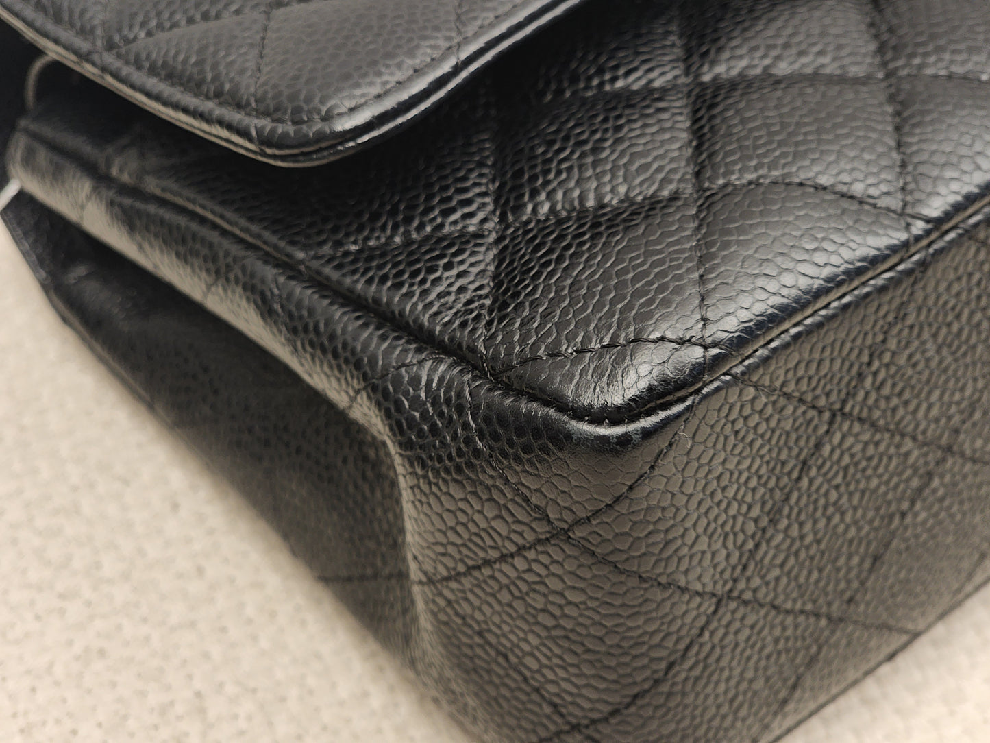 Chanel Black Caviar Medium CF (GHW)