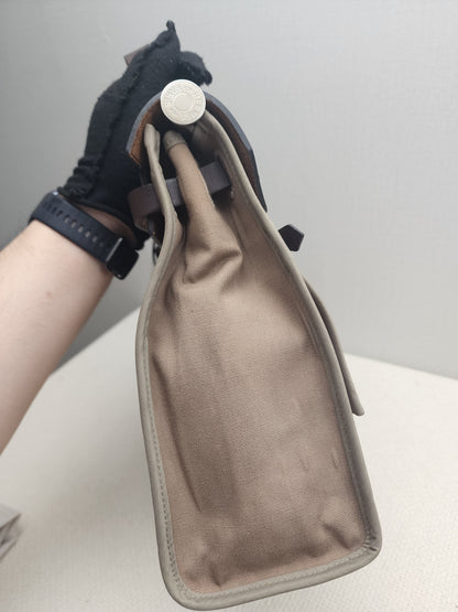 Hermes Etoupe / Ebene Herbag 31 (PHW)